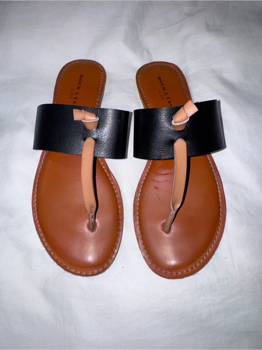Rock & Candy Black and Tan Leather Slide Sandals